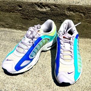Nike Women's Air Max Tailwind 4 - Bubble Pack (SIZE:9)